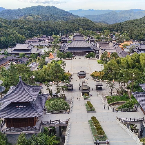 洪丹